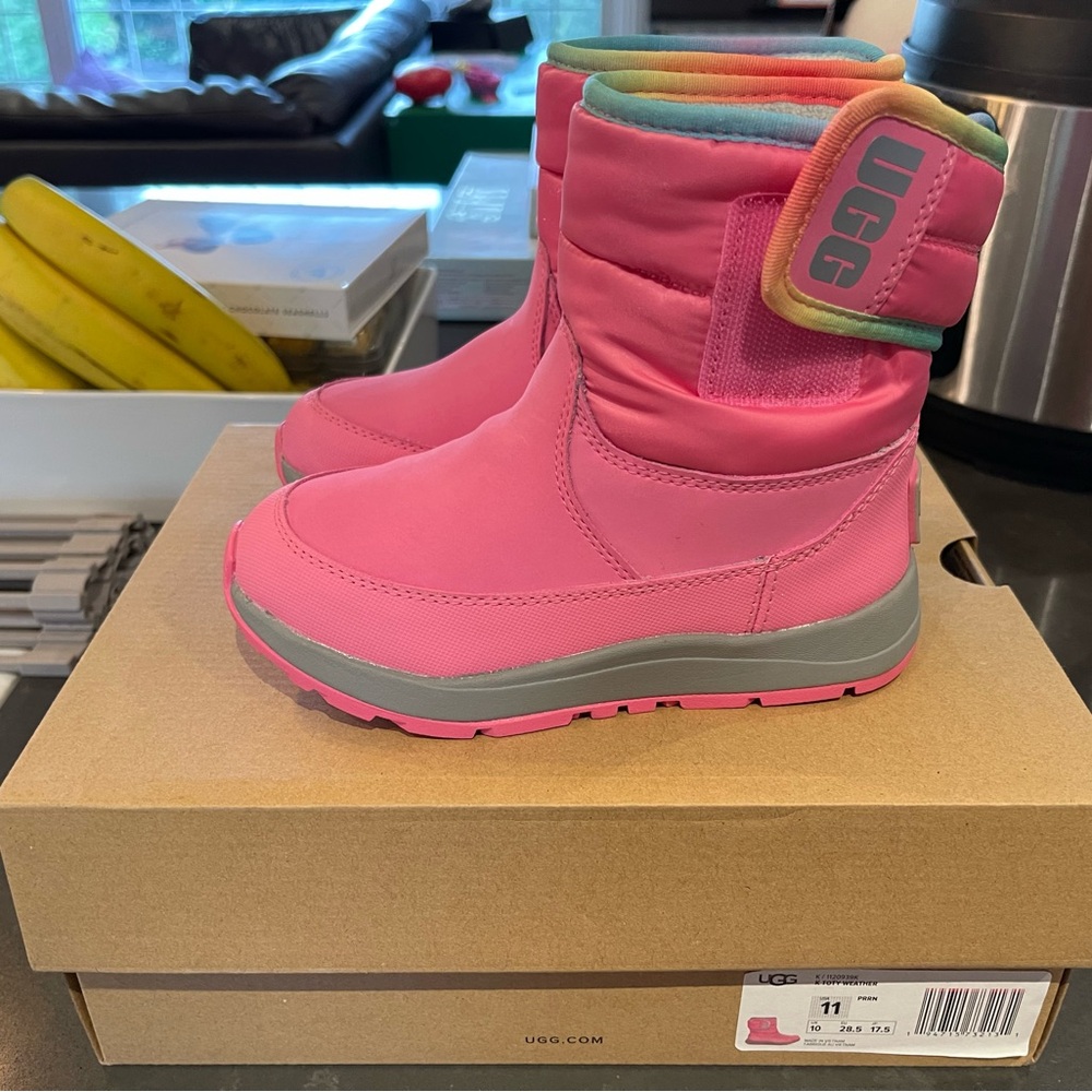 Girls UGG winter boots